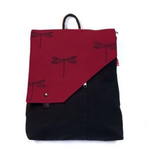 mochila roja hecha artesanalmente - La Bicha Creativa - Nordik Pasión