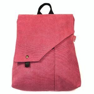 mochila handmade hecha en Barcelona con filosofía sostenible Nordil fresh La Bicha Creativa Radiant Orchid rosa