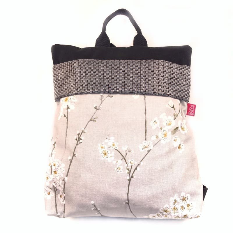 mochila femenina antirrobo Kioto - La Bicha Creativa