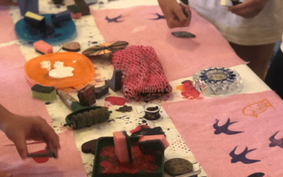 6. TALLER DE ESTAMPACIÓN DE TELAS PARA CREAR BANDERINES.